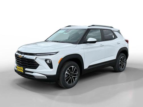 Summit White 2026 Chevrolet Trailblazer LT