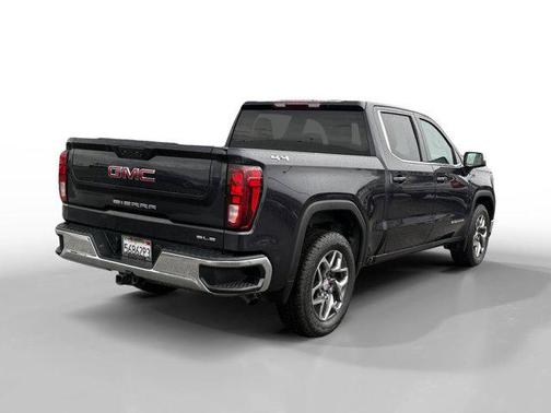 2022 GMC Sierra 1500 SLE