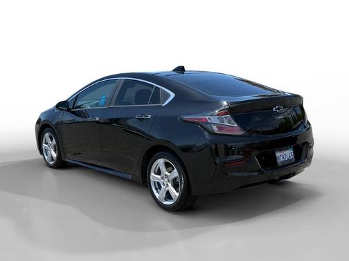 Black Metallic 2018 Chevrolet Volt LT