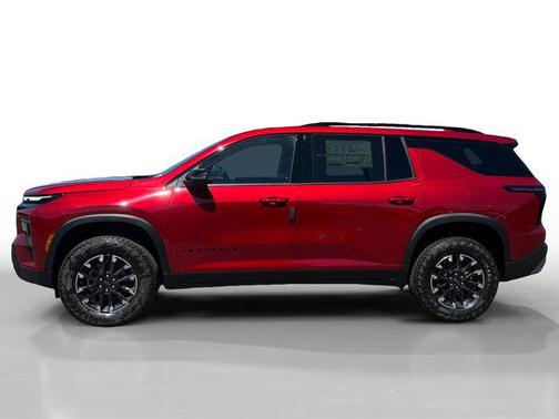 Radiant Red Tintcoat 2026 Chevrolet Traverse AWD Z71