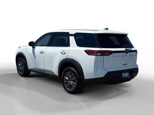 2023 Nissan Pathfinder S 4WD