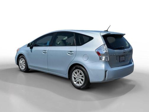 Sky 2014 Toyota Prius v Three