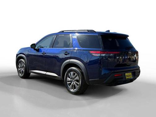 2024 Nissan Pathfinder SV FWD