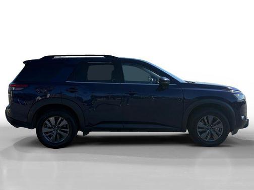 2024 Nissan Pathfinder SV FWD