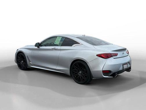 2017 INFINITI Q60 2.0T