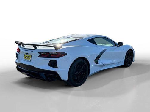 2026 Chevrolet Corvette Stingray w/1LT