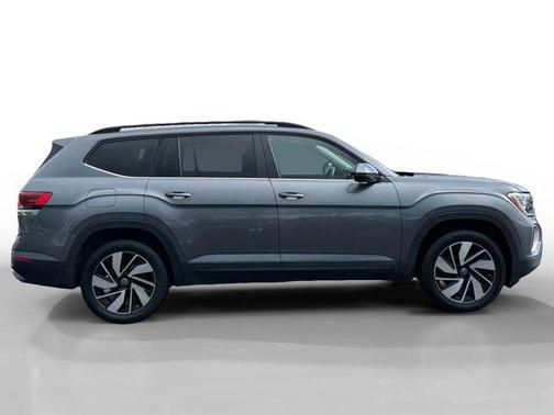 2024 Volkswagen Atlas 2.0T SE w/Technology 4MOTION