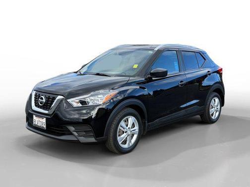 2019 Nissan Kicks S