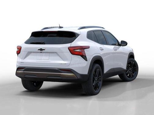 Summit White 2026 Chevrolet Trax FWD ACTIV