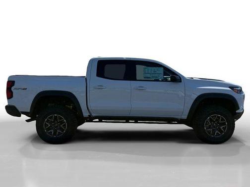 Summit White 2026 Chevrolet Colorado ZR2