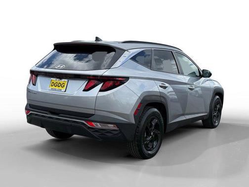 Shimmering Silver 2024 Hyundai TUCSON SEL