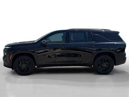 Mosaic Black Metallic 2026 Chevrolet Traverse LT
