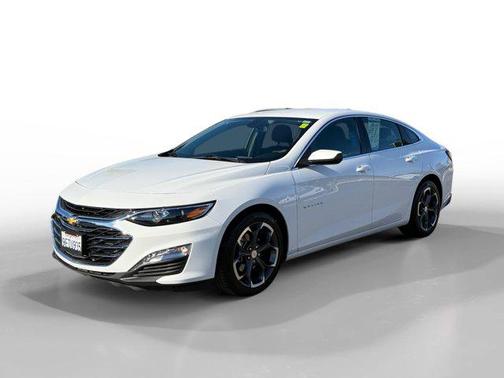 2022 Chevrolet Malibu FWD LT