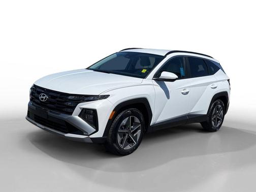 White Pearl 2025 Hyundai TUCSON SEL
