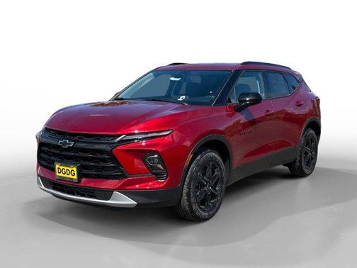 Radiant Red Tintcoat 2026 Chevrolet Blazer 2LT