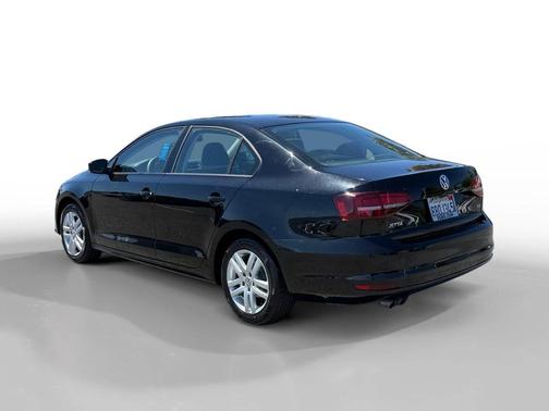 Black Uni 2018 Volkswagen Jetta 1.4T S