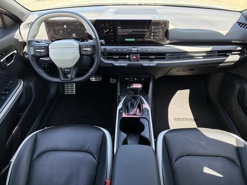 Morning Haze 2025 Kia K4 GT-Line Turbo