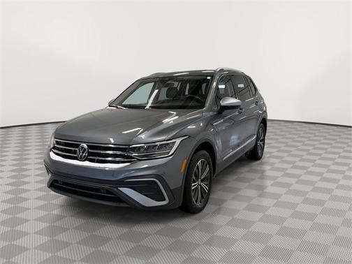 2024 Volkswagen Tiguan 2.0T Wolfsburg Edition