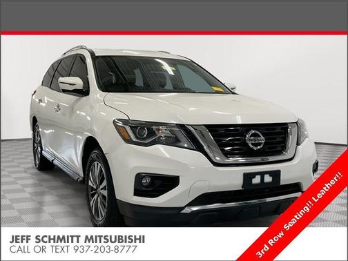 2017 Nissan Pathfinder SL