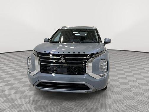 Moonstone 2026 Mitsubishi Outlander SEL