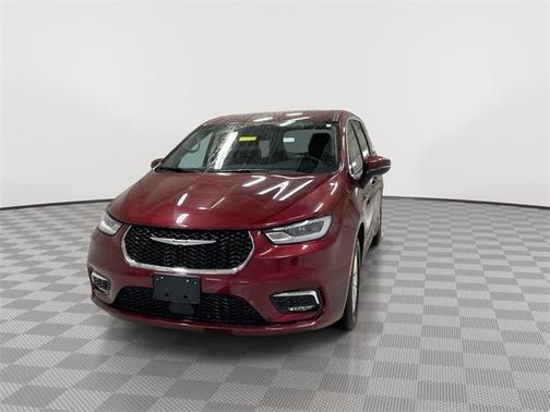 2023 Chrysler Pacifica Touring-L