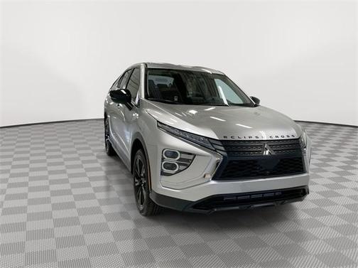 2025 Mitsubishi Eclipse Cross LE