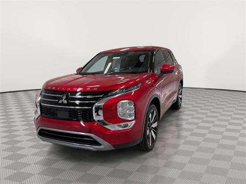 2026 Mitsubishi Outlander SE