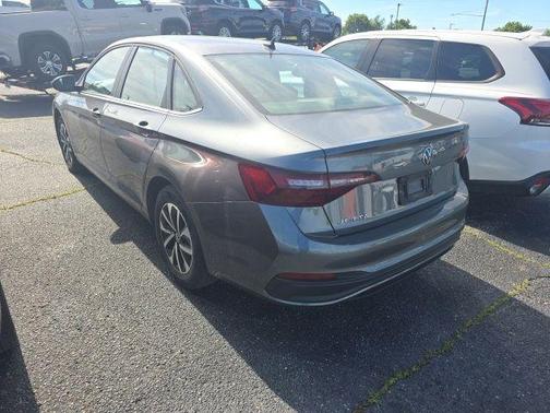 Platinum Gray Metallic 2024 Volkswagen Jetta 1.5T S