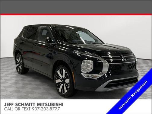 2026 Mitsubishi Outlander SE