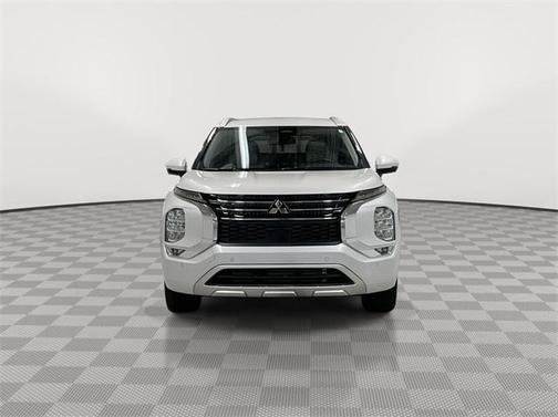 2024 Mitsubishi Outlander SEL