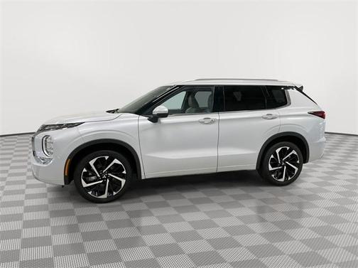 2024 Mitsubishi Outlander SEL