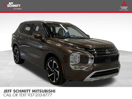 Deep Bronze Metallic 2023 Mitsubishi Outlander PHEV SEL