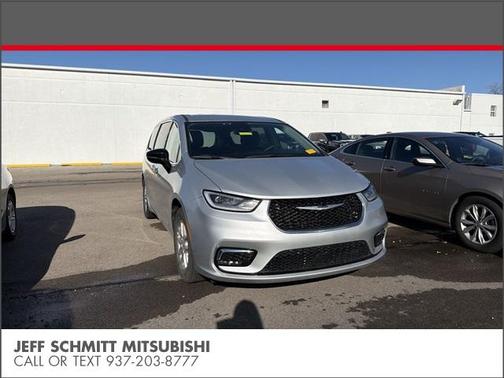 2024 Chrysler Pacifica Touring-L