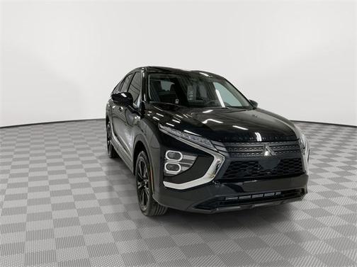 2025 Mitsubishi Eclipse Cross LE