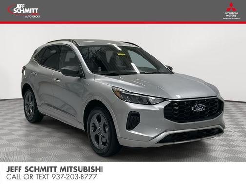 Silver Metallic 2024 Ford Escape ST-Line