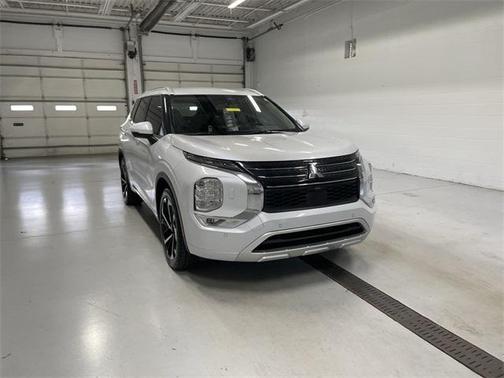 2022 Mitsubishi Outlander SEL