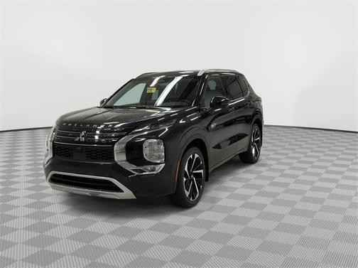 2024 Mitsubishi Outlander PHEV SEL