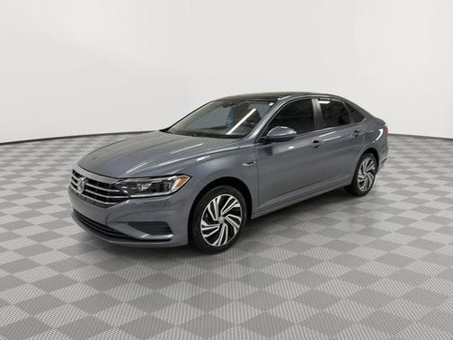 Platinum Gray Metallic 2021 Volkswagen Jetta 1.4T SEL
