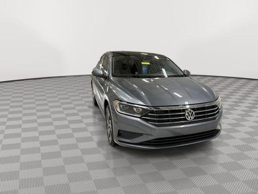 Platinum Gray Metallic 2021 Volkswagen Jetta 1.4T SEL
