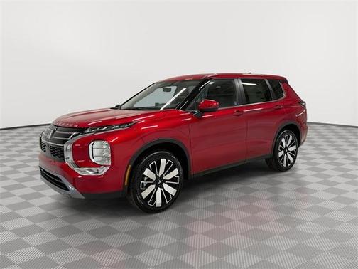 2026 Mitsubishi Outlander SE