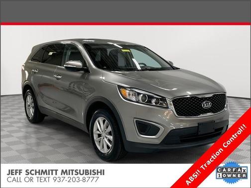 2017 Kia Sorento L