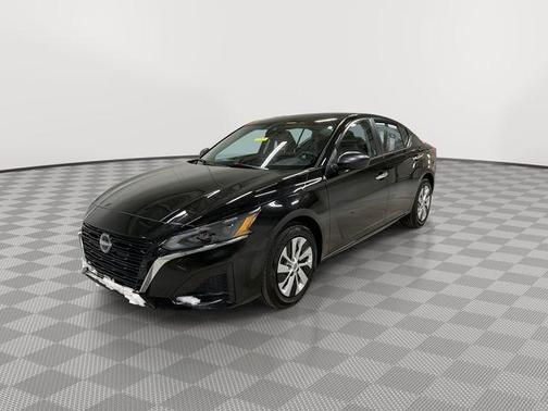 2025 Nissan Altima S