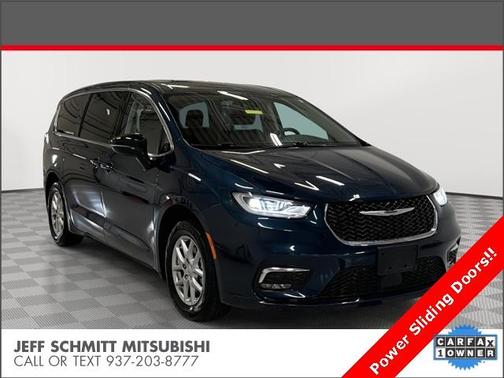 2024 Chrysler Pacifica Touring-L