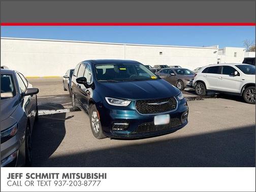 2024 Chrysler Pacifica Touring-L