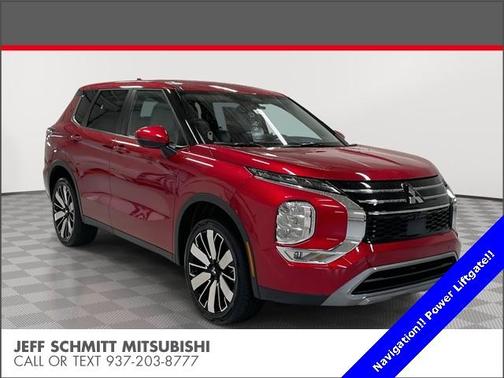 2025 Mitsubishi Outlander SE