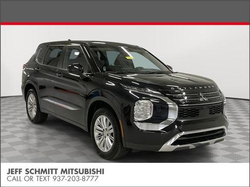 2023 Mitsubishi Outlander ES