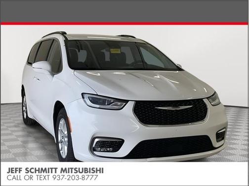 2022 Chrysler Pacifica Touring-L