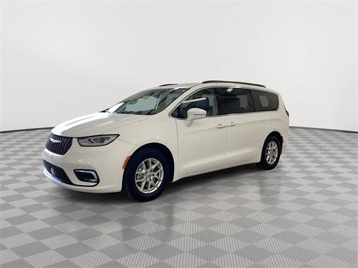 2022 Chrysler Pacifica Touring-L