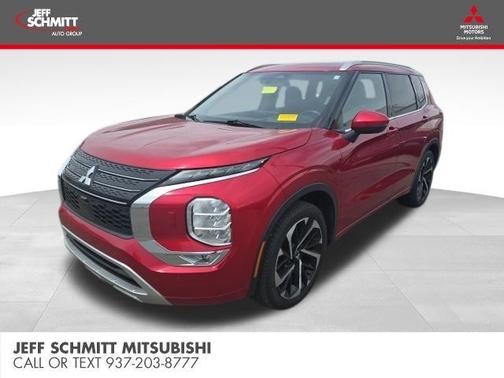 Maroon 2022 Mitsubishi Outlander SEL
