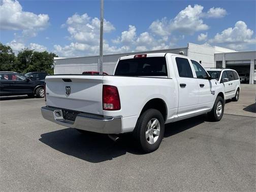 2022 RAM 1500 Classic SLT